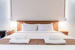 Saksiam Lakeside Resort