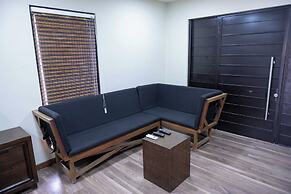 Modern Loft Apartment for two People With Invoice