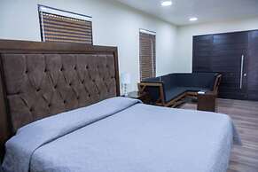 Modern Loft Apartment for two People With Invoice