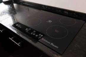 Modern Loft Apartment for two People With Invoice