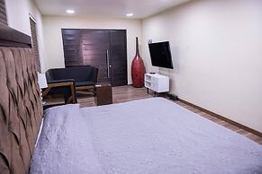 Modern Loft Apartment for two People With Invoice