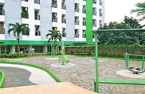 Apartment Green Lake View Ciputat by Celebrity Room