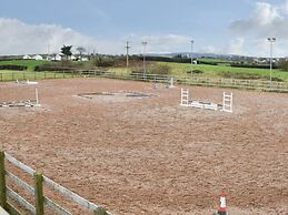 Rose Cottage Captivating 1-bed Cottage in Bangor
