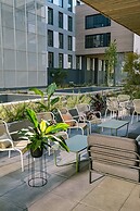 LIVE Hotels Bordeaux Lac