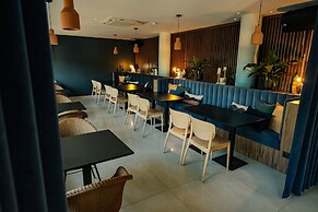 LIVE Hotels Bordeaux Lac