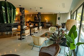 LIVE Hotels Bordeaux Lac