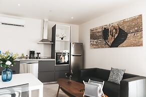 Gray Door Apartments - Adults Only