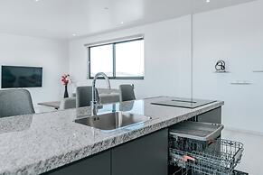 Gray Door Apartments - Adults Only