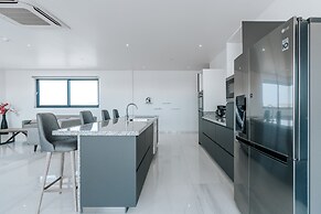 Gray Door Apartments - Adults Only