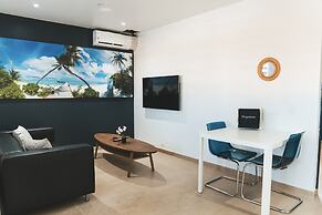 Gray Door Apartments - Adults Only