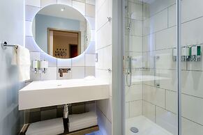 Hampton by Hilton Blackburn