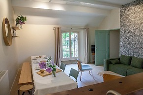 Château de Joyeux - Gîtes