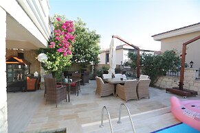 Fizzio Alacati Hotel