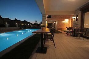 Fizzio Alacati Hotel