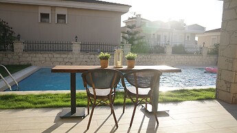 Fizzio Alacati Hotel