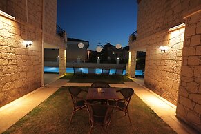 Fizzio Alacati Hotel