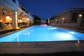 Fizzio Alacati Hotel