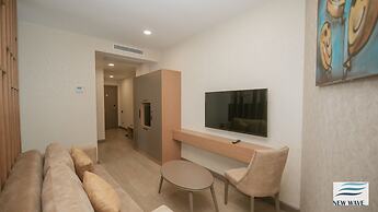 New Wave Hotel