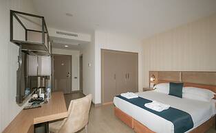 New Wave Hotel