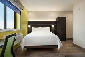 Holiday Inn Express Jamaica - JFK AirTrain - NYC by IHG