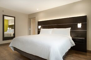 Holiday Inn Express Jamaica - JFK AirTrain - NYC by IHG