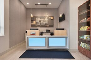 Holiday Inn Express Jamaica - JFK AirTrain - NYC by IHG