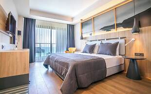 Maia Luxury Beach Hotel & Spa