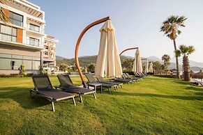 Maia Luxury Beach Hotel & Spa