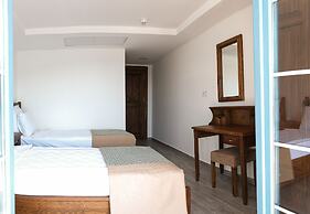 Mimas Marine Hotel