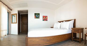 Mimas Marine Hotel