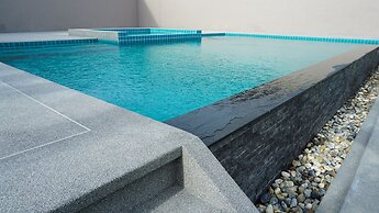 AKARD Private Villas Sattahip