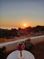 Laila Otel  Karaburun
