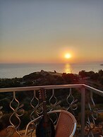 Laila Otel  Karaburun