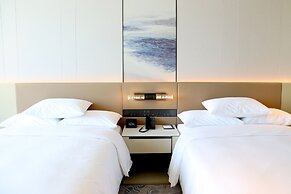 Courtyard by Marriott Qinhuangdao