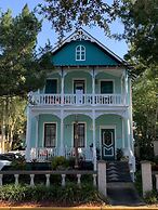 Peace & Plenty Inn Bed & Breakfast
