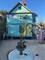 Peace & Plenty Inn Bed & Breakfast