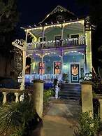 Peace & Plenty Inn Bed & Breakfast