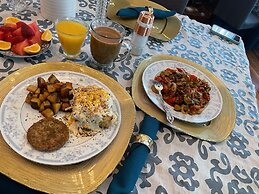 Peace & Plenty Inn Bed & Breakfast