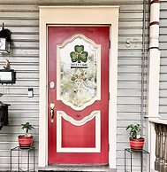 Peace & Plenty Inn Bed & Breakfast