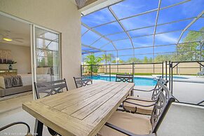 Dreamy Home, Just 3.5 Miles From Disney! CDC Cleaning, Huge Pool Area.