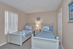 Charming Home With Private Balcony, 4 Miles From Disney! CDC Standards