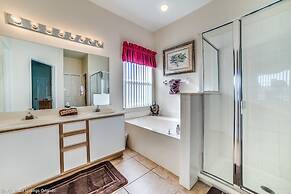 Lovely Lake Front Pool Home With CDC Cleaning Standards, Game Room #5h