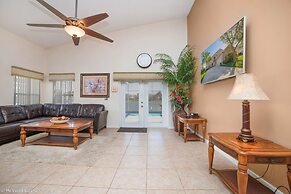 Lovely Lake Front Pool Home With CDC Cleaning Standards, Game Room #5h