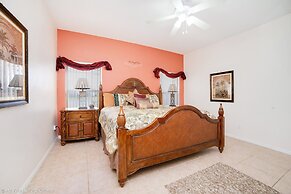 Lovely Lake Front Pool Home With CDC Cleaning Standards, Game Room #5h