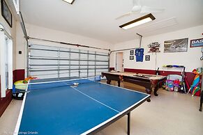 Lovely Lake Front Pool Home With CDC Cleaning Standards, Game Room #5h