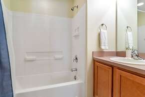 Charming and Comfy Villa. CDC Cleaning Standards, Peaceful Resort #432