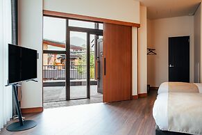 Hotel Karuizawa Cross