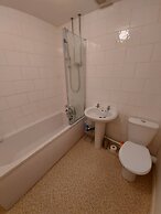 Tranquil Northampton Retreat