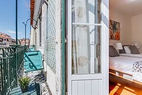 3 Bedroom Apartment in Baixa With River View