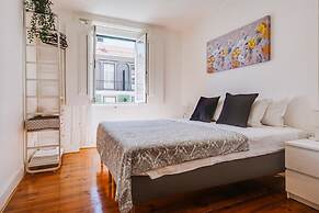 3 Bedroom Apartment in Baixa With River View